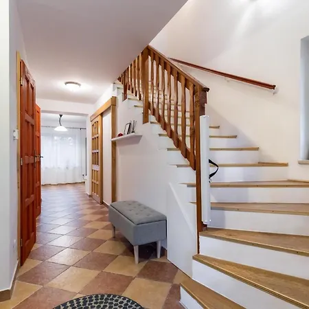 Vila Villa *